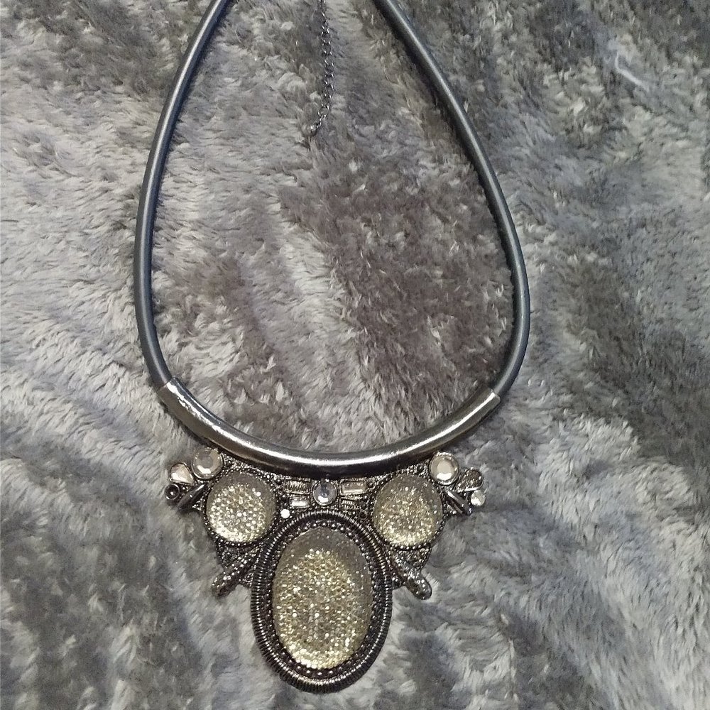 Black and grey necklace